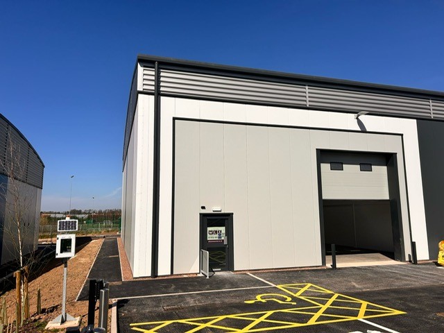 Industrial Unit in Shrewsbury - photo 2